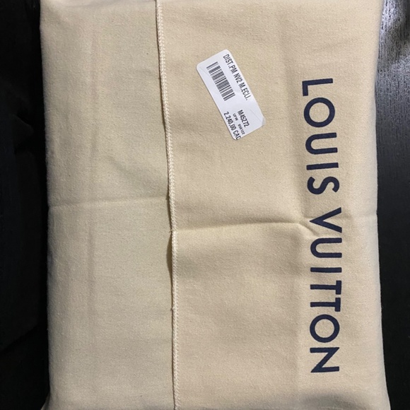 Louis Vuitton Side Bag Men - Picture 3 of 5